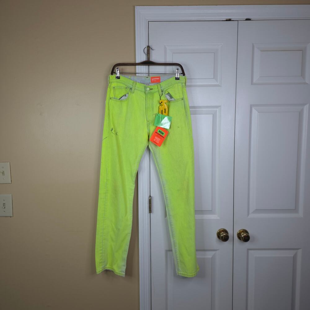 NotSoNormal Green High Rise Straight Jeans in Neon Giallo Size 30